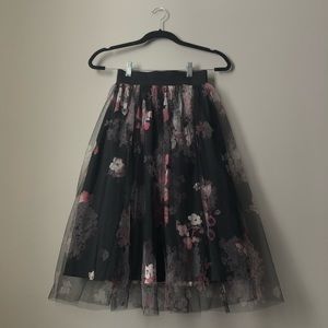 Milly knee length skirt.